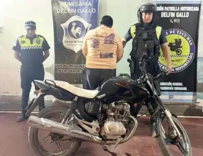 Hacía "willy" en Delfín Gallo y terminó con la moto secuestrada: qué pasó después
