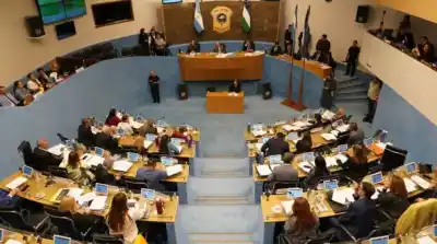 38 votos contra 3: la decisión de Weretilneck que cambia la historia de las rutas 22 y 151