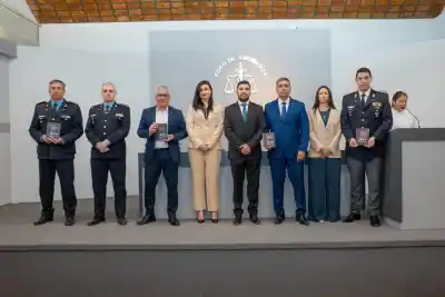 El manual que prometió ordenar comisarías y el Penal ya tiene letra impresa