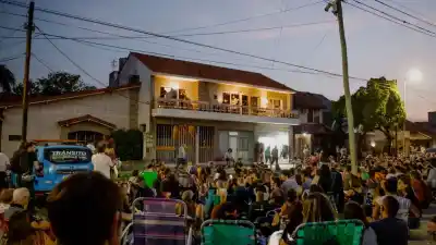 Jazz gratis en la vereda: vuelve "Música en el Balcón" a Temperley con su edición 23