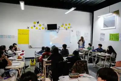 Educación suma dos nuevos programas de refuerzo los sábados: a quiénes alcanza
