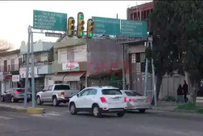 Paraná instala 40 cámaras para multar: el detalle que tenés que saber antes de que empiecen a funcionar