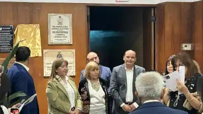 Reconocimiento eterno: Hilda Angélica García ya tiene su placa en el Teatro Girardi