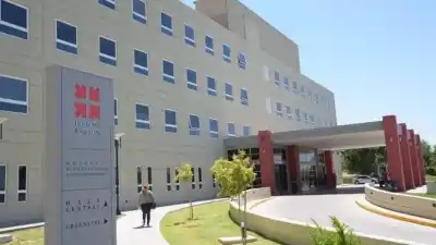 Accidente, quirófano y sorpresa: le descubrieron un "kit" de drogas