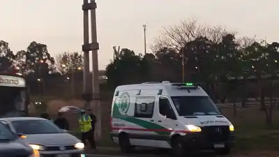 Una mañana de caos en el acceso sur: dos choques en menos de una hora y un motociclista herido