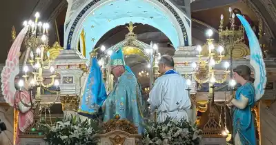 La Madre Morena ya está en la urna: así arrancó la Fiesta de la Protección