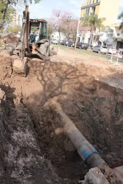 Un caño de 106 años: la pieza que no se consigue y el operativo que tiene en vilo a Resistencia