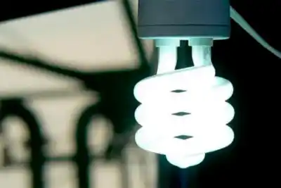El EPRE aprobó las tarifas de luz de octubre: qué cambia y quiénes siguen con subsidio