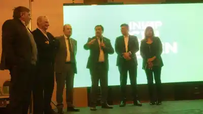 El homenaje que reunió a toda la política rionegrina por los 50 años de Invap