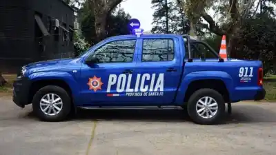 Villa Gobernador Gálvez: Una agente federal muere tras un disparo y su hijo adolescente queda detenido