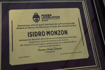 El homenaje que la Legislatura le rindió a un veterano de Malvinas antes de despedirlo