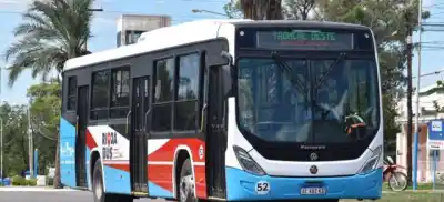 Congelan el boleto de colectivo en La Rioja: el costo que se mantendrá hasta octubre y la decisión que tomó la Provincia