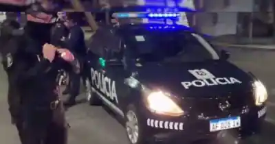 La salida con sus "amigos" terminó en un asalto con armas: la víctima, un penitenciario