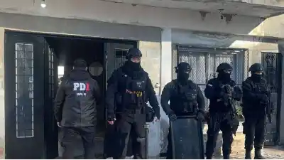 Dos detenidas por el robo al ingeniero que apareció con un ACV en su auto