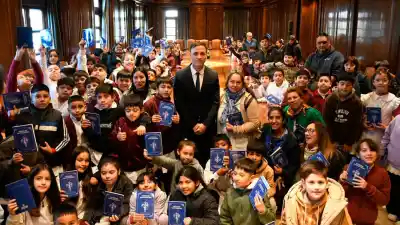 El plan educativo que llevó a más de 150 alumnos del interior a la Casa de Gobierno
