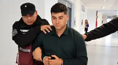 El detalle del ataque que complicó al acusado de matar a golpes a su pareja en Metán