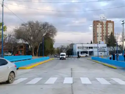 A horas del aniversario, habilitaron una mano del puente Maipú