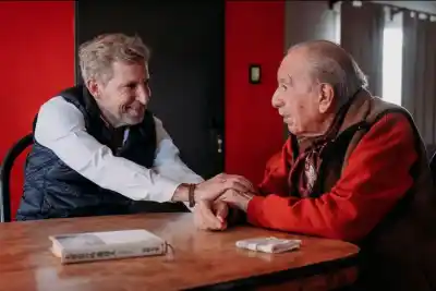 Frigerio visitó a Víctor Velázquez y elogió su obra: “Representa como pocos el alma de Entre Ríos”