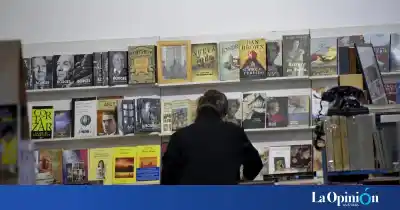 La 32° Feria Provincial del Libro abrió con una propuesta que cruza la literatura infantil con la prevención