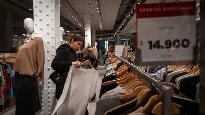 El plan del Gobierno para que los comercios paguen menos por cobrar con tarjeta