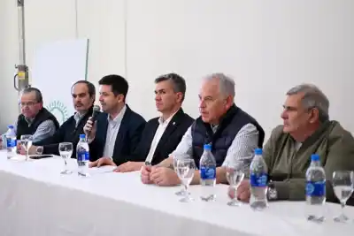 Firmaron el convenio para la última etapa de la avenida España: qué incluye
