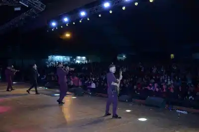 La Fiesta del Inmigrante encara su tercera jornada tras un arranque que desbordó el Parque de las Naciones