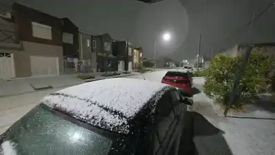 Blanqueó la ciudad: la noche que Bahía Blanca vio nieve y granizo