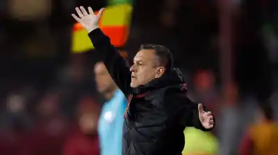 El DT de Cienciano se anima a desafiar a Boca y sueña con la final: "Le voy a ganar"