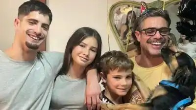 Luciano Castro sorprende con una postal del pasado en medio de un presente sensible