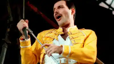 A 80 años de su nacimiento: los homenajes a Freddie Mercury y la historia detrás de la foto con Maradona