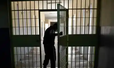 Un profesor usaba un perfil falso de mujer para engañar a una adolescente: la Justicia lo condenó