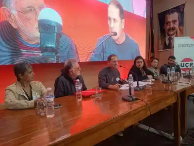 La UCR define su estrategia electoral: ¿aliarse con La Libertad Avanza?