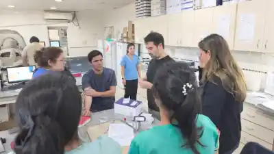 Clorinda: el personal del hospital se capacita en un nuevo método para extraer sangre