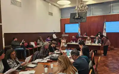 Definen las reglas para calificar a los docentes en toda la provincia