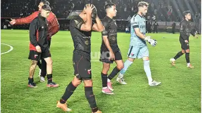 El golpe que complica a Colón: perdió con Morón y queda lejos de la cima