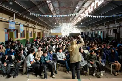 Más de 200 adolescentes entrerrianos participaron de un taller para prevenir la violencia de género