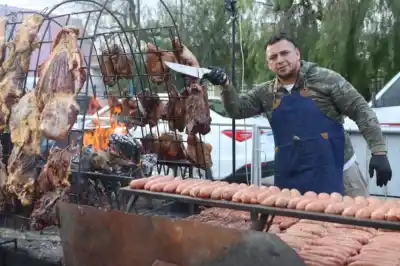 Roca festeja su 147° aniversario con una feria que sorprende a miles