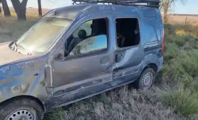 Un hombre de 65 años volcó en la ruta 5 y el dato que reveló el test de alcoholemia