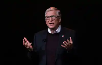 Bill Gates lanza una advertencia sobre la IA: el riesgo de que lo negativo supere lo positivo