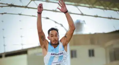 El récord que Maxi Díaz rompió y el adiós que nadie esperaba