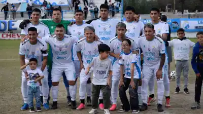 Los equipos santiagueños buscan su primer gran golpe en el Torneo Regional