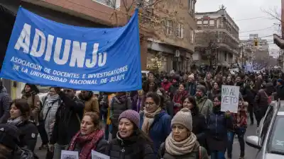 Gremios universitarios de Jujuy se suman al paro nacional del martes