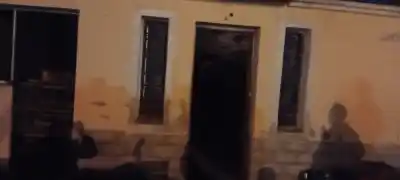 El incendio que arrasó una habitación en Aguadita de Vargas: qué lo habría provocado