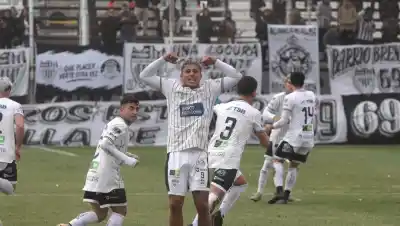 El plan de Cipolletti para dar el golpe en Bahía Blanca: las vueltas que ilusionan al Albinegro