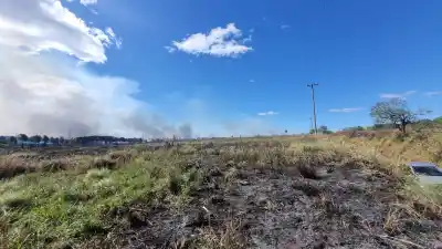 Incendio forestal en la zona de la Biofábrica: el fuego avanza y complica el operativo
