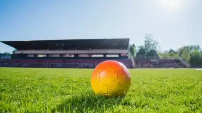 Se descompensó en pleno partido de fútbol en Córdoba y murió antes de llegar al hospital