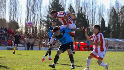 El único que ganó los dos partidos: así quedó la tabla tras la fecha del Regional Amateur