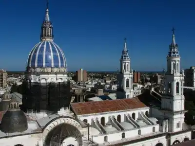 La original estrategia de la Catedral de Paraná para financiar su restauración