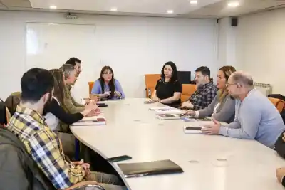Ushuaia y la Provincia avanzan en un plan clave para los barrios informales
