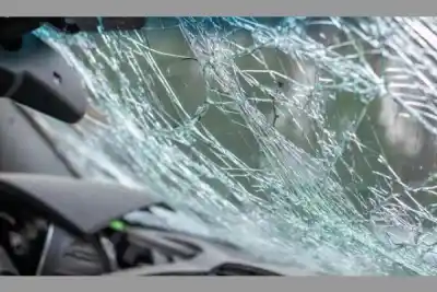 Un zapallo destrozó el parabrisas de un auto y dejó a una mujer herida en la Ruta 34